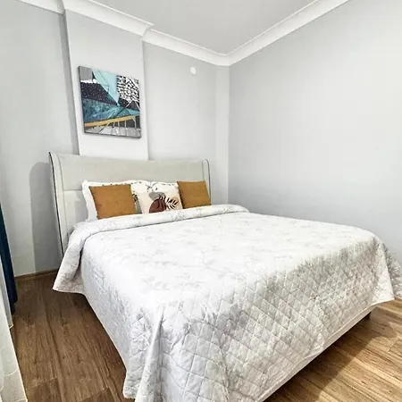 Kaira Homes 3 Apartment *